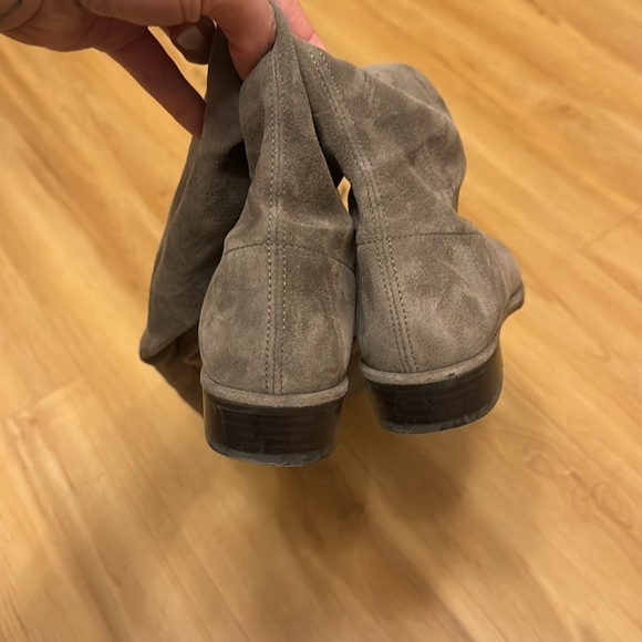 STUART Weizman taupe suede Lowland over the knee boots - Picture 12 of 16